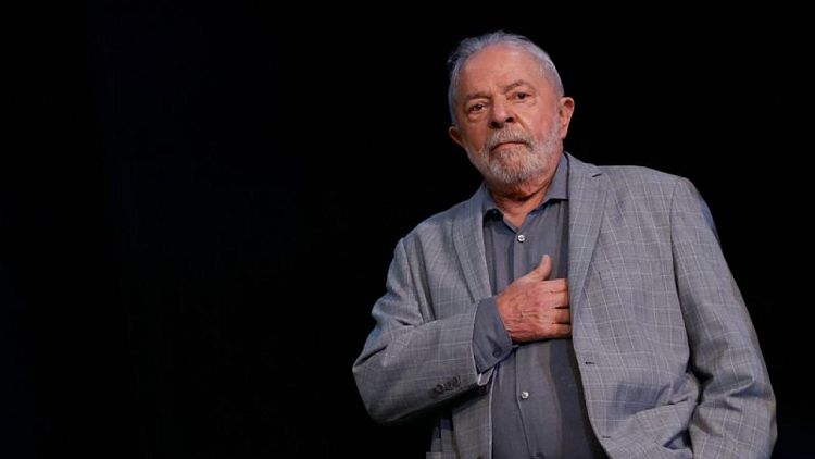 Lula elige al senador Prates para dirigir la petrolera brasileña Petrobras