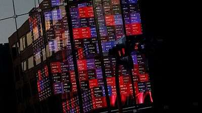 المؤشر نيكي الياباني يفتح مرتفعا 0.71%