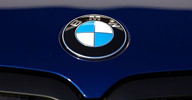 BMW more than doubles fully-electric vehicle sales in 2022