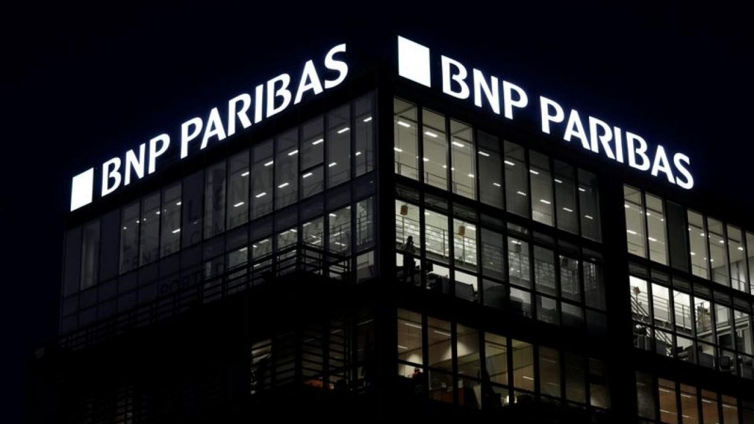 CARBONOFFSET-BANKS:Nine global banks invest $45 million in carbon credit platform