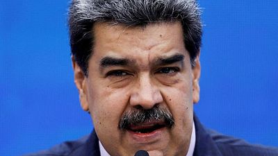 Presidente de Venezuela designa nuevo jefe de estatal PDVSA y canciller