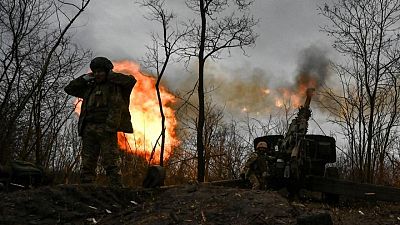La artillería resuena en el frente ucraniano pese a anuncio de alto el fuego de Rusia