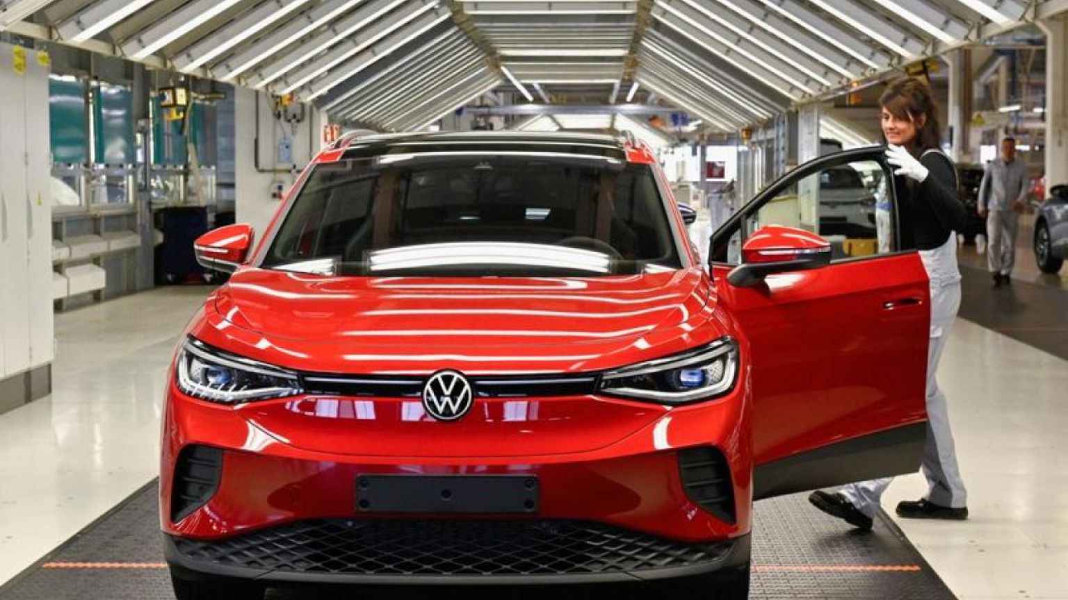 VW's CARIAD software chief promises progress one jump at a time