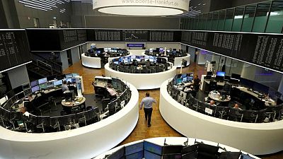 Las acciones europeas cierran a la baja, pero las de Bayer suben