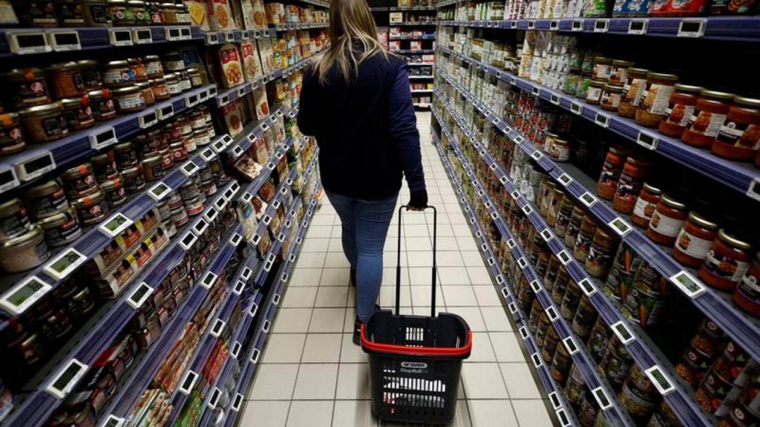 FRANCE-ECONOMY-GDP:French economy eked out 0.1% growth in Q4, above forecasts - preliminary GDP 