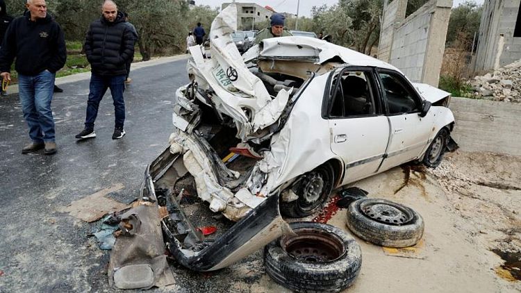 القوات الإسرائيلية تقتل مسلحين فلسطينيين اثنين في الضفة الغربية