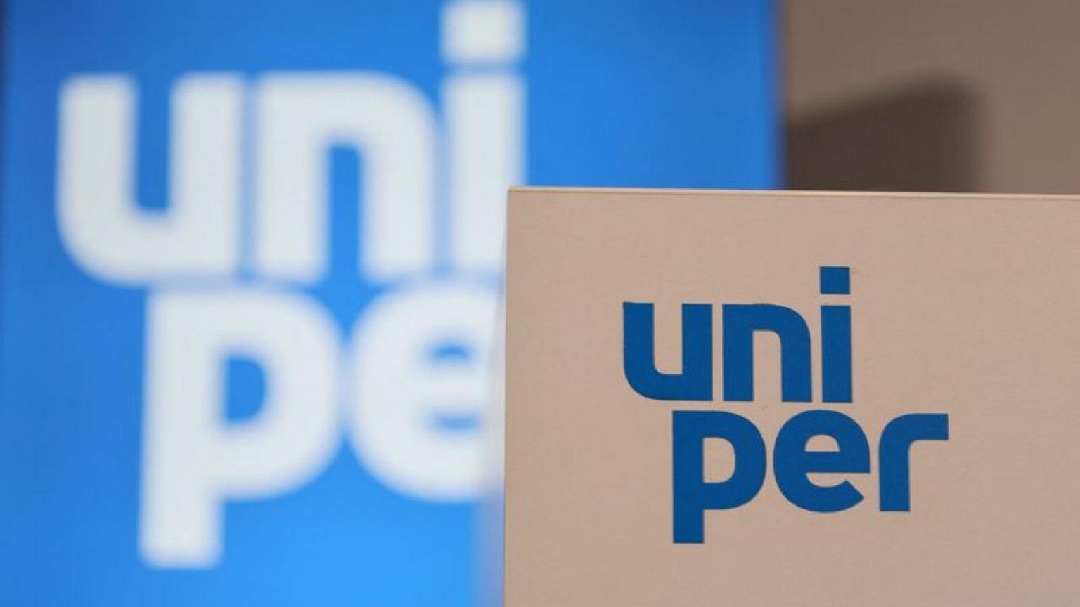 Exclusive-Montfort wins bid for Uniper's marine fuels oil refinery in UAE - sources