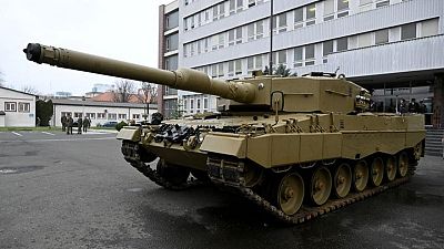 أوكرانيا تقترب من الحصول على دبابات قتالية ألمانية والمزيد من صواريخ باتريوت
