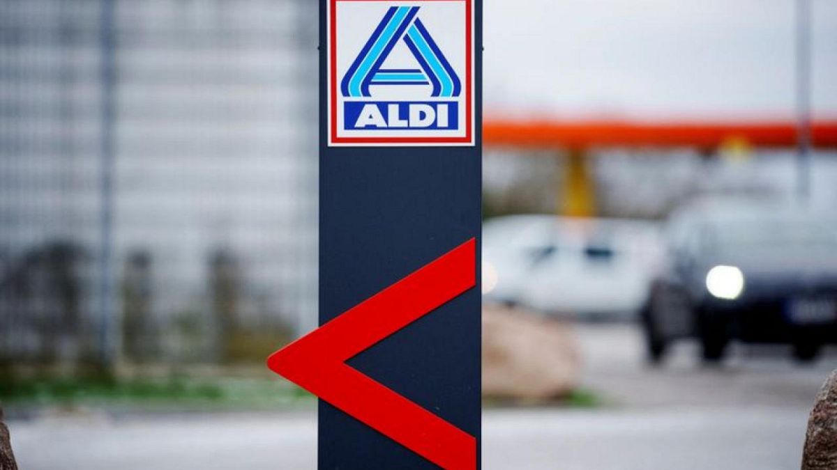 Aldi Uk Raises Pay For Warehouse Workers Euronews 