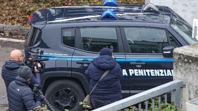 Arrestata nel Casertano e trasferita a Pozzuoli: 350 gr hashish