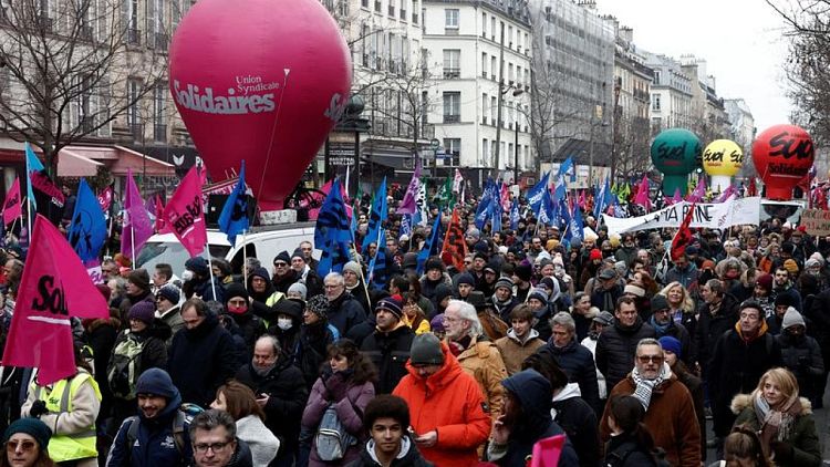 French strike disrupts key Britain-Europe trade route