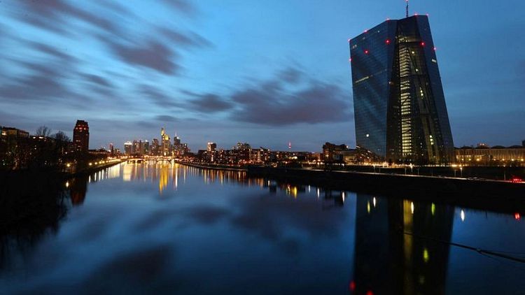 BCE aumentará tasas en 50 puntos base en febrero y marzo, dice Knot