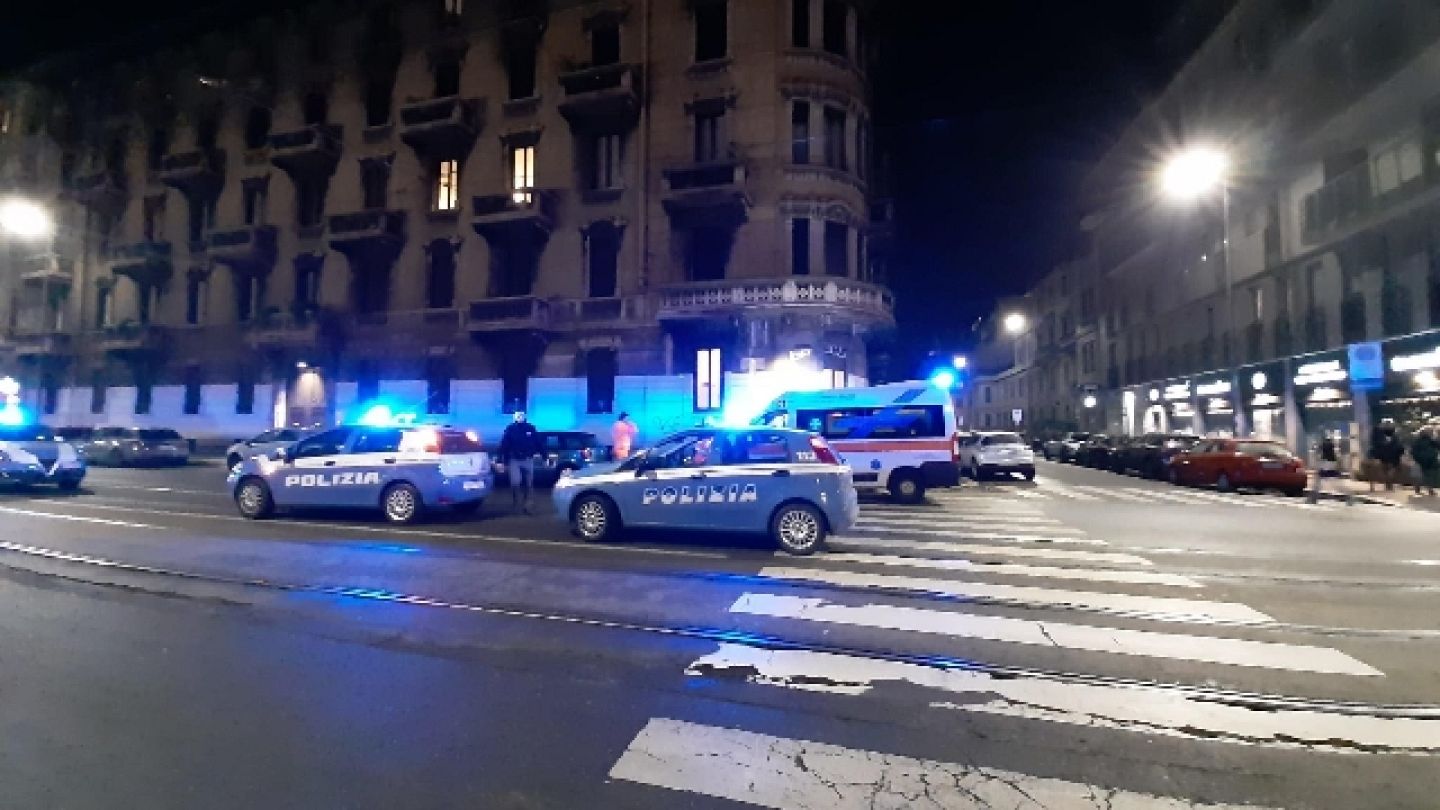 Picchiano e sequestrano una escort a Milano, due arresti | Euronews