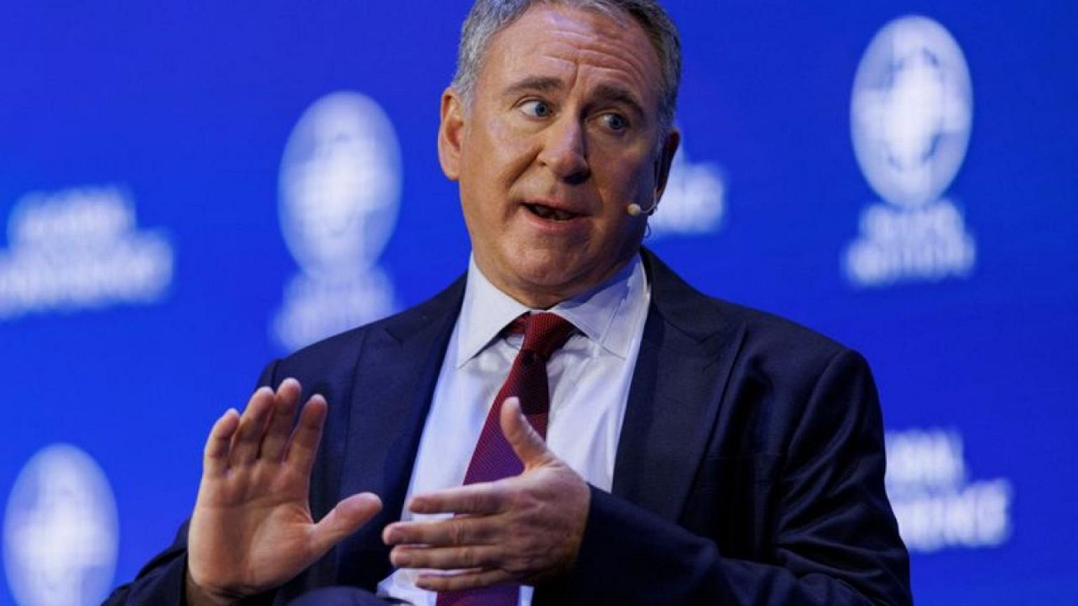Top hedge funds earned sharply less for clients in 2022, LCH data shows