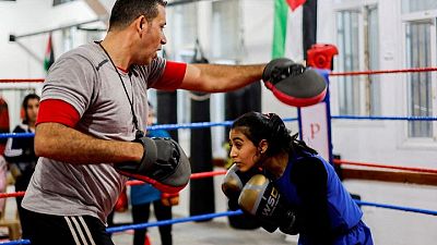 أول نادي ملاكمة للفتيات يفتح أبوابه في غزة