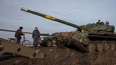 Los aliados europeos instan a Alemania a enviar tanques a Ucrania