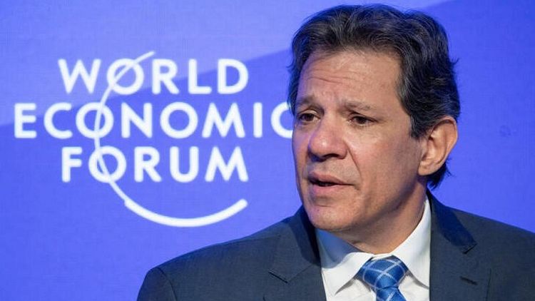 Brasil y Argentina fomentarán el comercio, dice Haddad; resta importancia a la moneda común