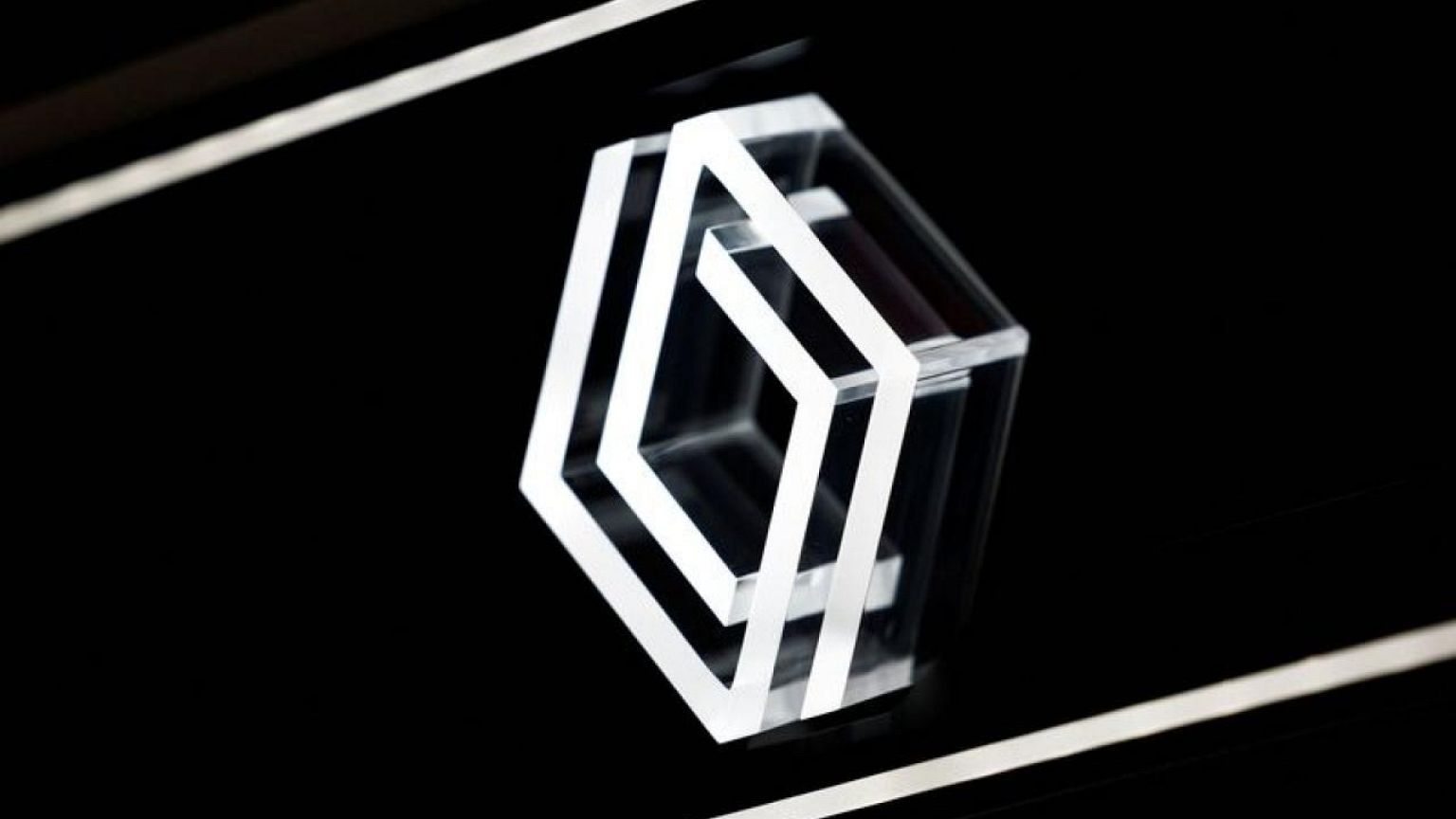 NISSAN-RENAULT:Nissan, Renault reach agreement for Renault to lower stake to 15% - Nikkei