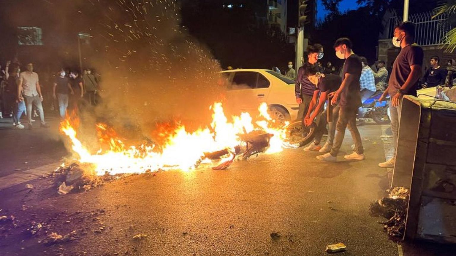 أمريكا تفرض عقوبات جديدة على إيران بسبب قمع الاحتجاجات