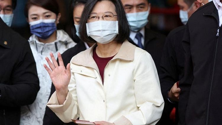 Taiwan president tells pope war with China not an option