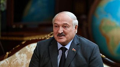 Líder bielorruso dice que le han pedido que selle un pacto de no agresión con Ucrania