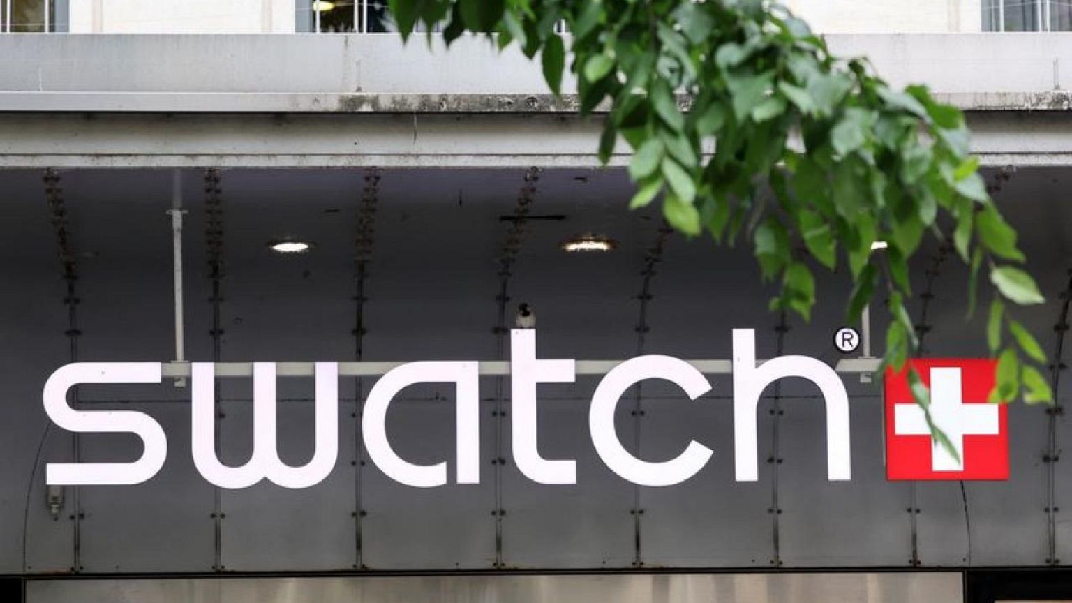 Swatch Group positive about Chinese market recovery in 2023