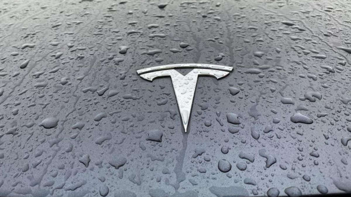 Tesla plans $3.6 billion Nevada expansion to make Semi truck, battery cells