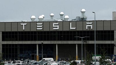 Tesla supera las estimaciones de ingresos trimestrales