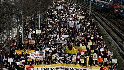 PORTUGAL-PROTESTS-EDUCATION:Tens of thousands of teachers march in Lisbon to demand better pay and conditions