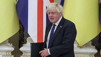 UKRAINE-CRISIS-BRITAIN-JOHNSON:Britain's Boris Johnson says Putin threatened him with missile strike