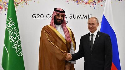 RUSIA-ARABIASAUDITA-OPEP:Putin y príncipe heredero saudí debaten cooperación en la OPEP+ para estabilidad de precios: Kremlin