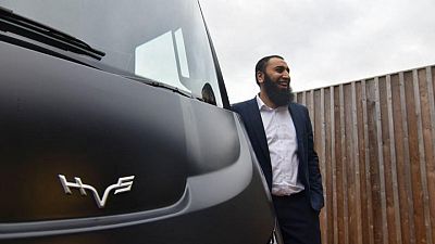 AUTOS-HYDROGEN-ASDA-HVS:Supermarket Asda, startup HVS receive UK hydrogen self-driving lorry grant