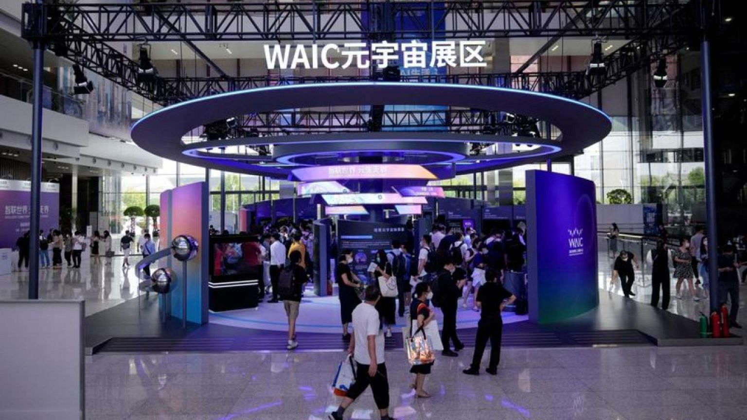 USA-CHINA-INVESTMENT-AI:U.S. investors have plowed billions into China's AI sector, report shows