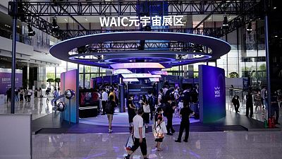 USA-CHINA-INVESTMENT-AI:U.S. investors have plowed billions into China's AI sector, report shows