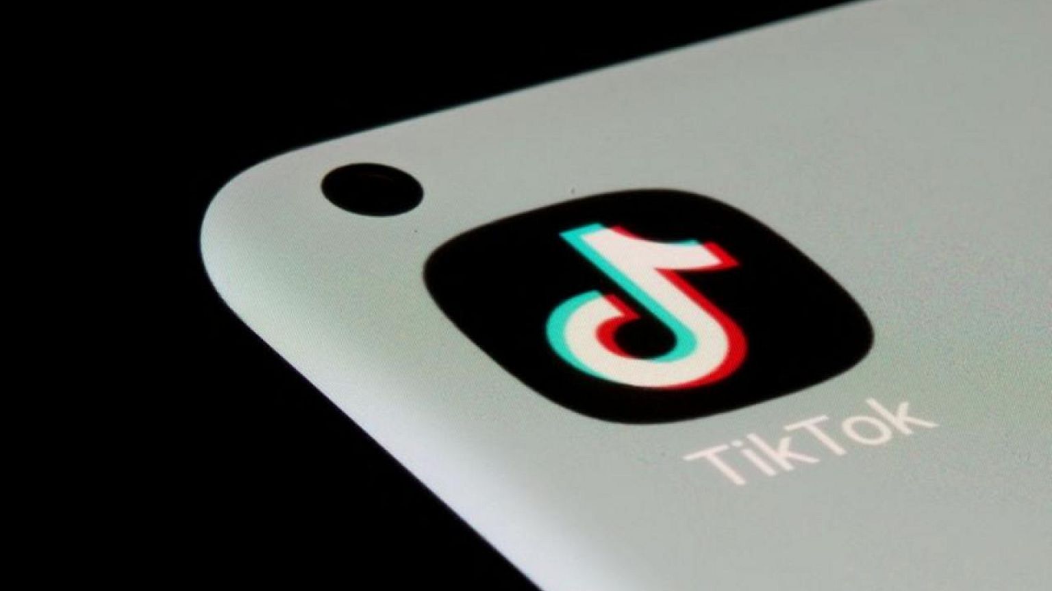 US-USA-TIKTOK-BIDEN:Biden says he is not sure whether U.S. would ban TikTok