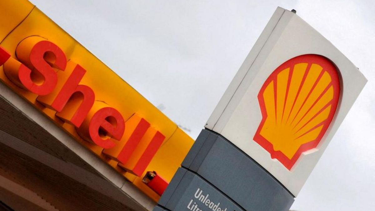Shell's stake in Russian Salym oil project went to Gazprom Neft | Euronews