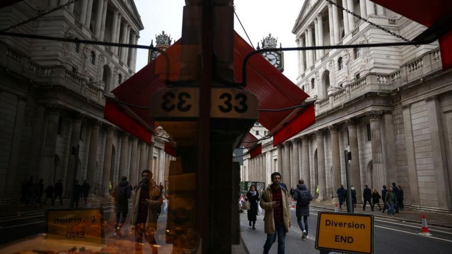 BRITAIN-BOE-QUOTES:Bank of England's Bailey speaks after interest rates rise to 4% 