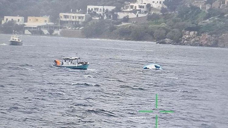 EUROPA-MIGRANTES-GRECIA-NAUFRAGIO:Tres ahogados y decenas de desaparecidos en un naufragio frente a las costas griegas