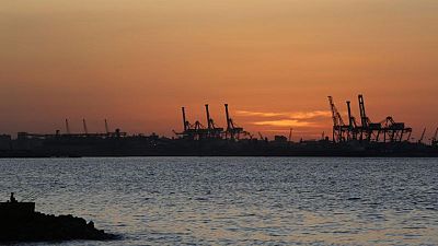 EGYPT-WEATHER-AS3:وقف حركة الملاحة بميناءي الإسكندرية والدخيلة في مصر بسبب الأحوال الجوية