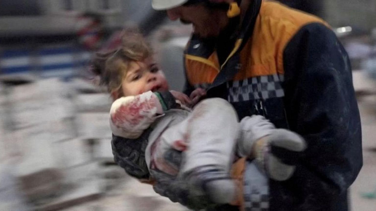 SYRIA-QUAKE-SUFFERING-NI5:بسبب الزلزال.. معاناة السوريين واحدة على جانبي خط المواجهة