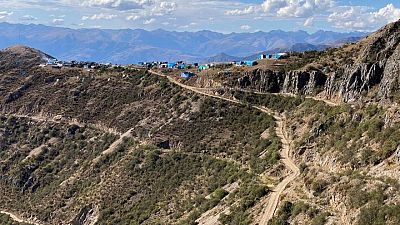 PERU-POLITICS-MINING-EXCLUSIVE:Exclusive-Peru mines on power despite protests, though halt risk looms
