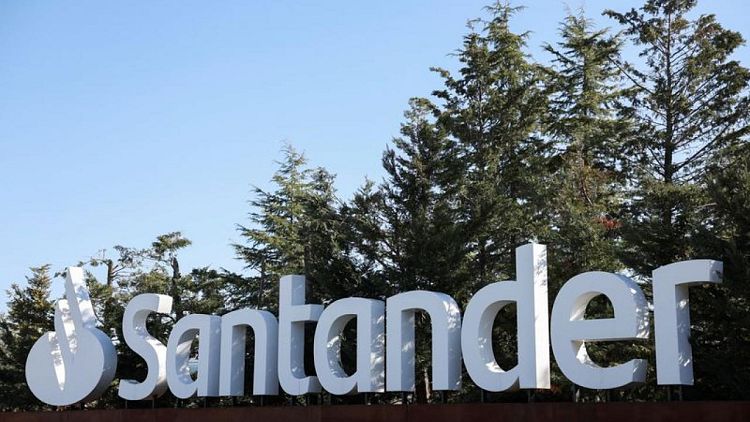 BANSANTANDER-MX-DELISTING:Santander launches offer to buy 4% in Mexican unit prior to delisting 