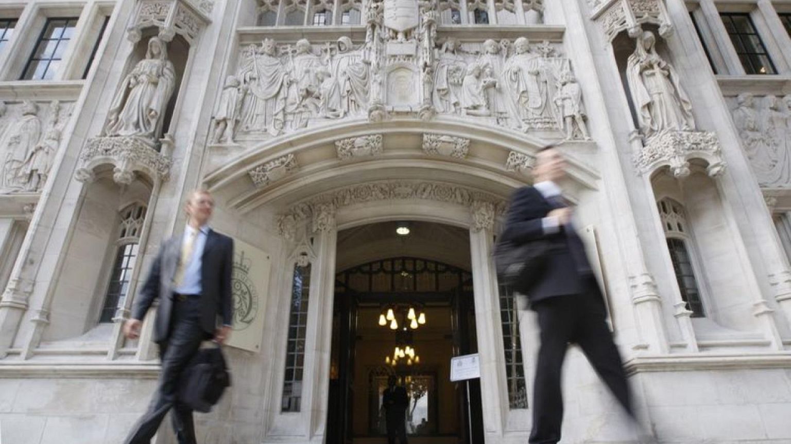 UK-BAHRAIN-COURT-AS5:البحرين تخسر حصانة الدولة في قضية تجسس على معارضين في بريطانيا