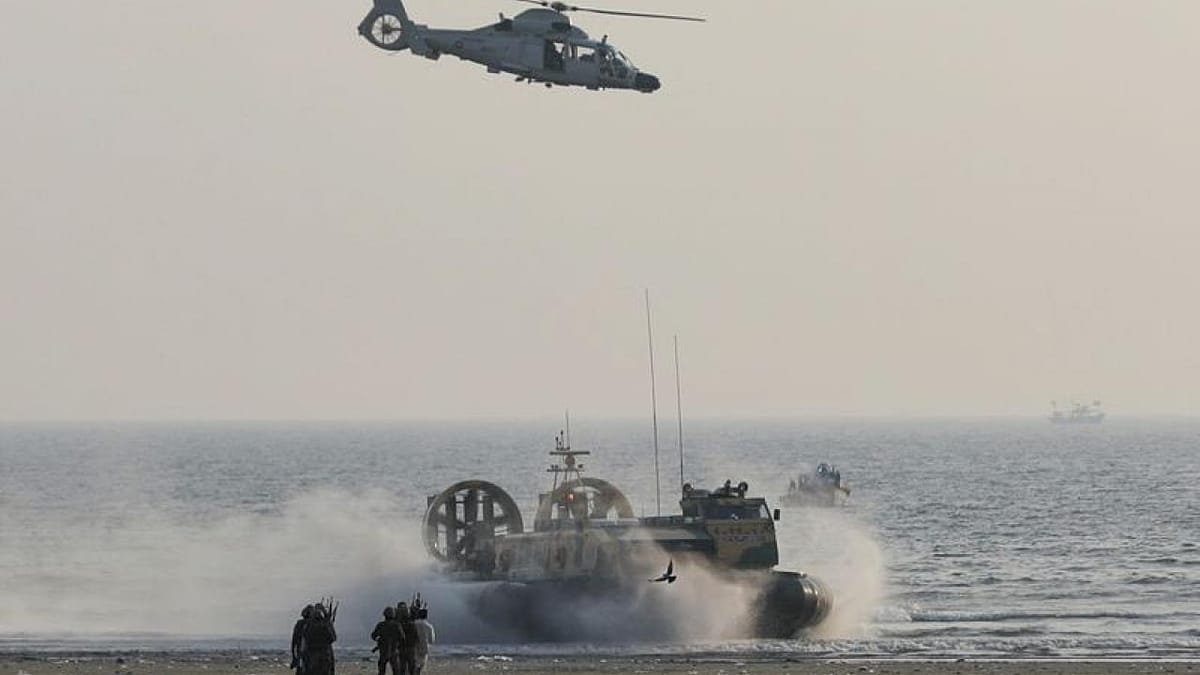Pakistan Waheed Rhc Pakistan navy to host 50 nations in maritime exercises from Feb 10 ...