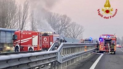 Sulla A34 vicino a Trieste, in corso operazioni di soccorso Sulla A34 vicino a Trieste, in corso operazioni di soccorso