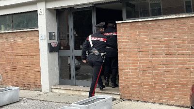 Ora la ragazza è in una comunità, l'uomo è stato denunciato Ora la ragazza è in una comunità, l'uomo è stato denunciato