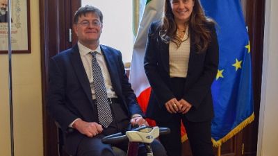 Confronto su temi rilevanti come lavoro,formazione,accessibilità Confronto su temi rilevanti come lavoro,formazione,accessibilità