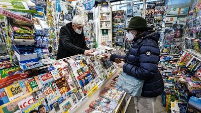 Ricerca Snag, 12 mila punti vendita, ci va un italiano su tre Ricerca Snag, 12 mila punti vendita, ci va un italiano su tre