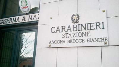 Carabinieri Ancona, giovani segnalati per lesioni e minaccia