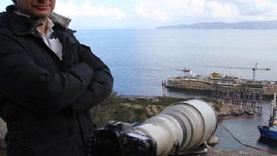 Il giornalista ferito a Kherson, 'i russi sparano a tutti' Il giornalista ferito a Kherson, 'i russi sparano a tutti'